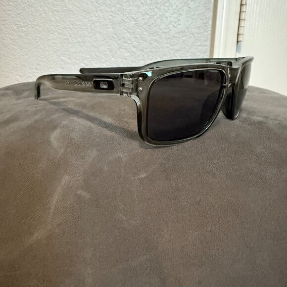 Oakley Holbrook Clear Polished Frame Sunglasses 9102 - Picture 4 of 7